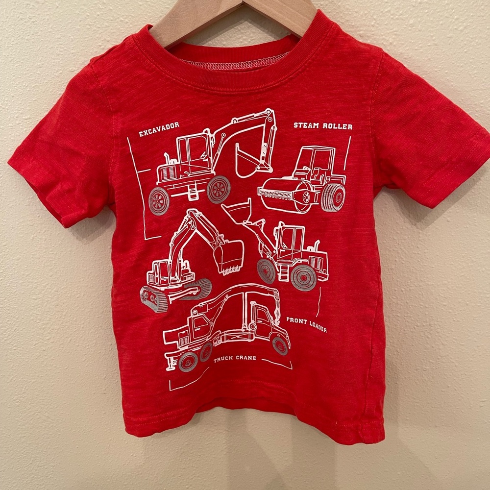 Carter’s kids t-shirt 24 months